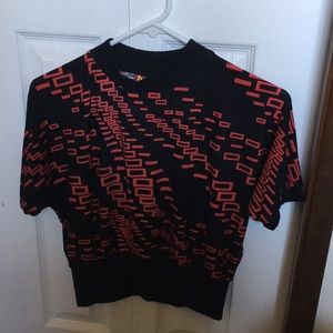 Freddie’s of Pinewood “Kooky” top